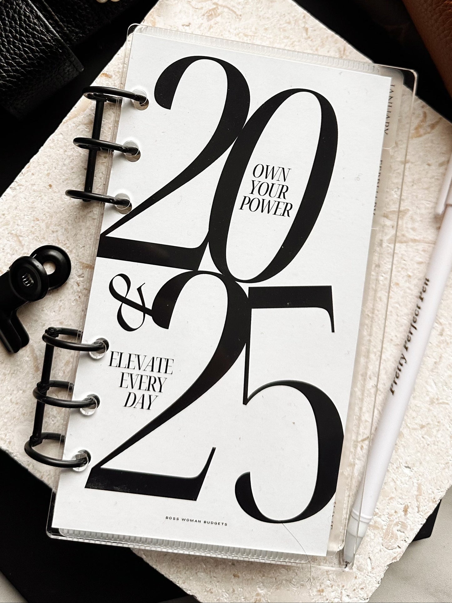 Vivid Flat A6 Acrylic Binder
